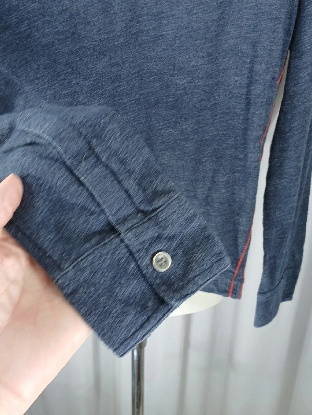 Banana Republic Men's Denim-Trim Navy Henley Long Sleeve Xtra small